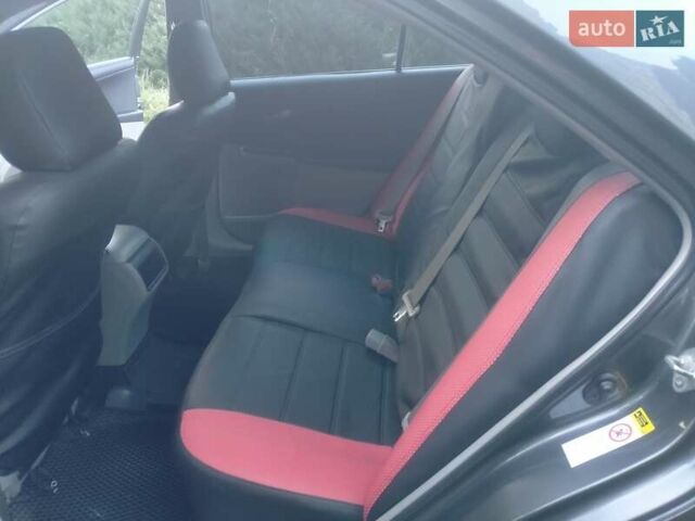 Тойота Камрі 2013 у Хмельницькому на Automoto.ua Сірий Тойота Камрі, об'ємом двигуна 2.5 л та пробігом 137 тис. км за 9900 $, фото 31 на Automoto.ua