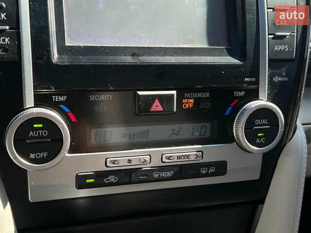 Серый Тойота Камри, объемом двигателя 2.49 л и пробегом 114 тыс. км за 16500 $, фото 20 на Automoto.ua