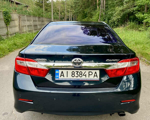 Сірий Тойота Камрі, об'ємом двигуна 2.5 л та пробігом 268 тис. км за 11800 $, фото 9 на Automoto.ua