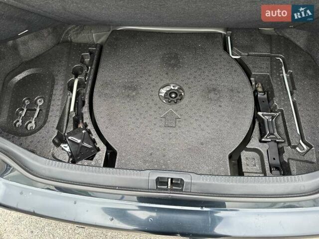 Сірий Тойота Камрі, об'ємом двигуна 2.49 л та пробігом 227 тис. км за 12650 $, фото 13 на Automoto.ua