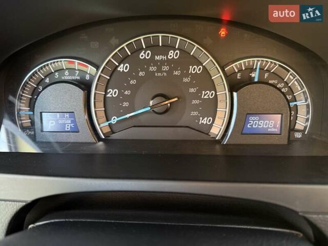 Сірий Тойота Камрі, об'ємом двигуна 2.49 л та пробігом 209 тис. км за 11700 $, фото 10 на Automoto.ua