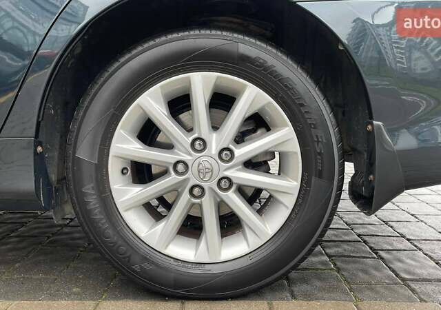 Серый Тойота Камри, объемом двигателя 2.5 л и пробегом 234 тыс. км за 15533 $, фото 16 на Automoto.ua