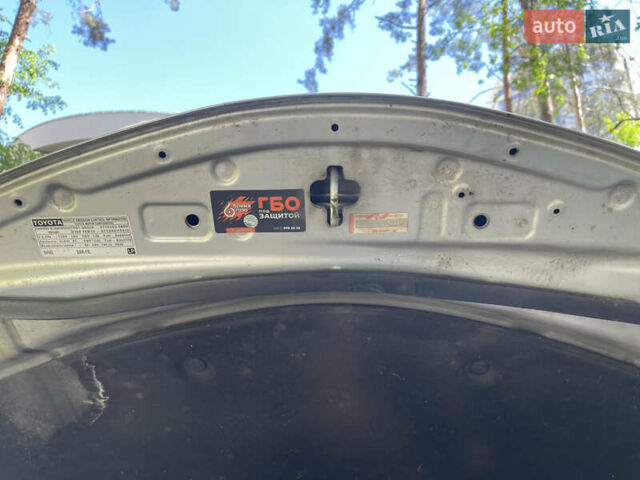 Серый Тойота Камри, объемом двигателя 2.5 л и пробегом 139 тыс. км за 13000 $, фото 30 на Automoto.ua