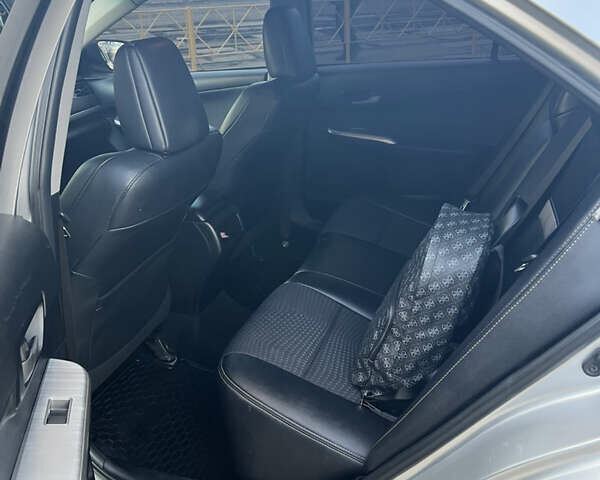 Серый Тойота Камри, объемом двигателя 2.49 л и пробегом 193 тыс. км за 11000 $, фото 8 на Automoto.ua