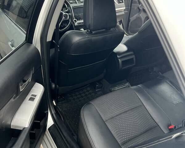 Серый Тойота Камри, объемом двигателя 2.5 л и пробегом 297 тыс. км за 10300 $, фото 14 на Automoto.ua