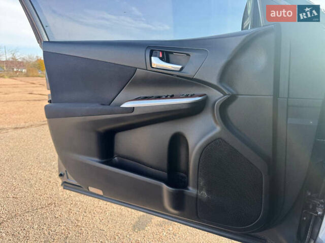 Тойота Камри 2013 в Киеве на Automoto.ua Серый Тойота Камри, объемом двигателя 2.49 л и пробегом 192 тыс. км за 12999 $, фото 27 на Automoto.ua