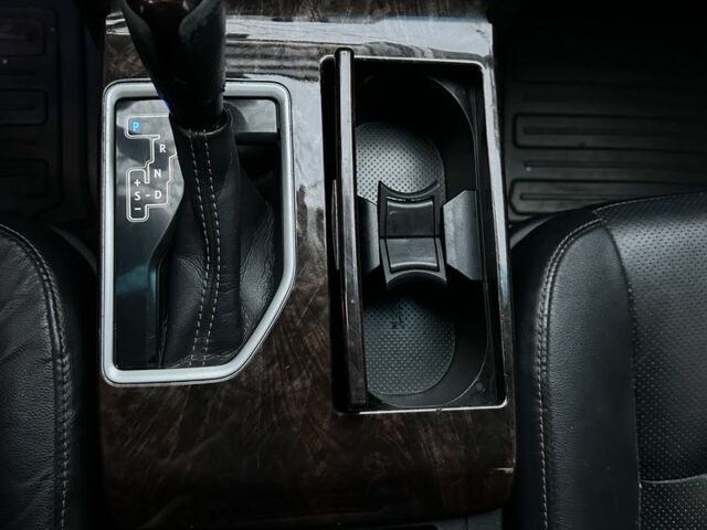 Серый Тойота Камри, объемом двигателя 2.5 л и пробегом 189 тыс. км за 14000 $, фото 1 на Automoto.ua