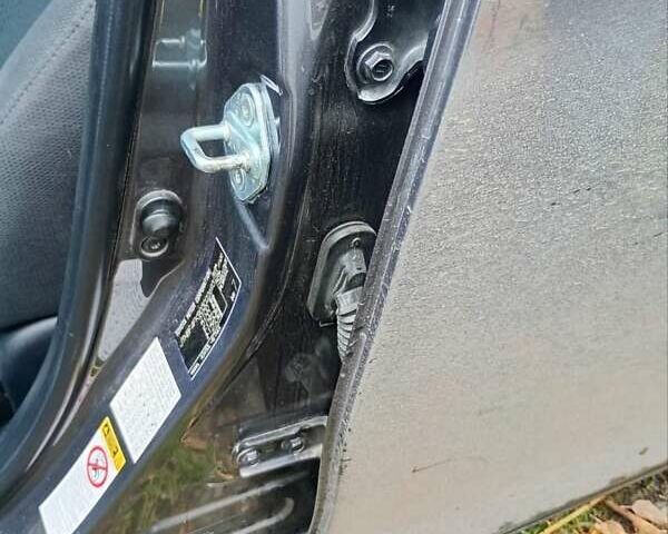 Тойота Камрі 2013 у Умани на Automoto.ua Сірий Тойота Камрі, об'ємом двигуна 2.5 л та пробігом 256 тис. км за 11200 $, фото 3 на Automoto.ua