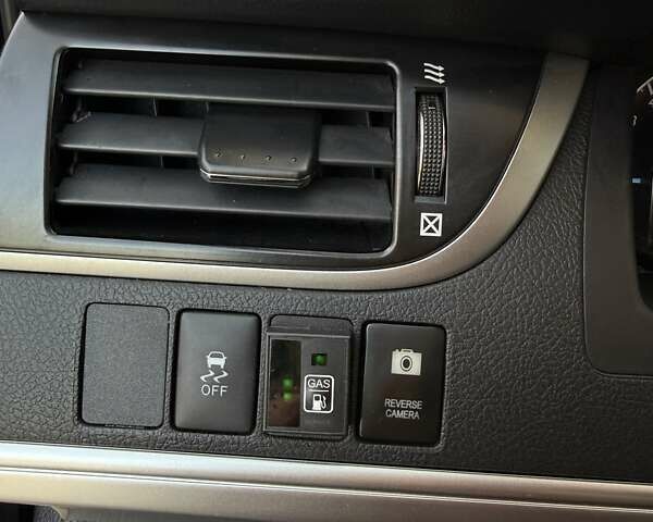 Сірий Тойота Камрі, об'ємом двигуна 2.49 л та пробігом 209 тис. км за 11700 $, фото 9 на Automoto.ua