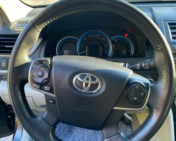 Сірий Тойота Камрі, об'ємом двигуна 2.49 л та пробігом 135 тис. км за 14900 $, фото 11 на Automoto.ua