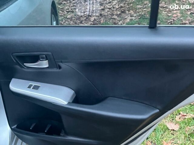 Серый Тойота Камри, объемом двигателя 2.5 л и пробегом 297 тыс. км за 10390 $, фото 21 на Automoto.ua