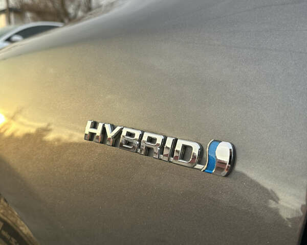 Серый Тойота Камри, объемом двигателя 2.49 л и пробегом 135 тыс. км за 14200 $, фото 6 на Automoto.ua