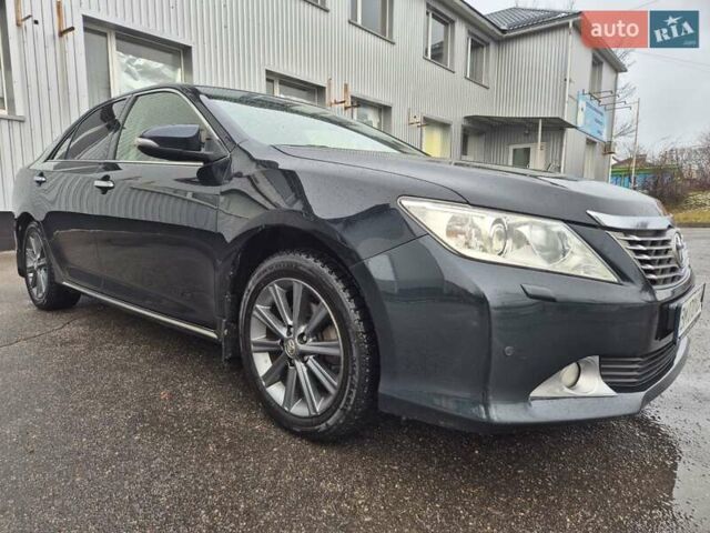 Сірий Тойота Камрі, об'ємом двигуна 2.5 л та пробігом 201 тис. км за 13400 $, фото 3 на Automoto.ua