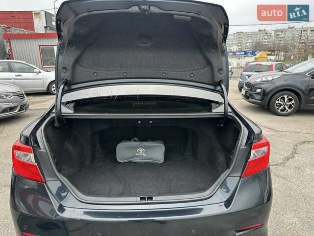 Сірий Тойота Камрі, об'ємом двигуна 2.49 л та пробігом 227 тис. км за 12650 $, фото 12 на Automoto.ua