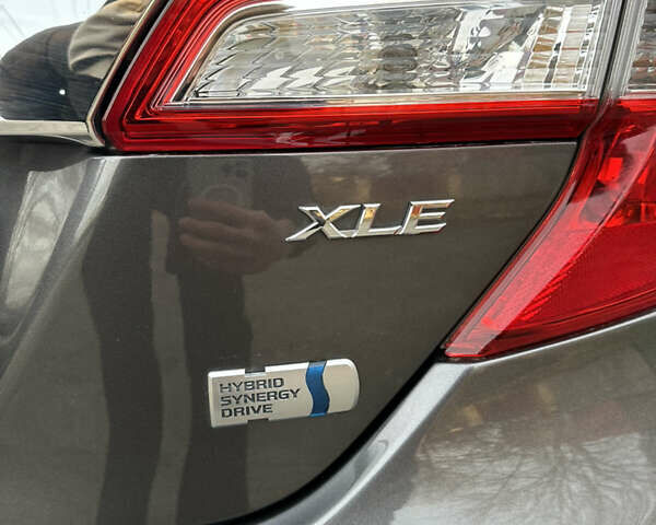 Серый Тойота Камри, объемом двигателя 2.49 л и пробегом 135 тыс. км за 14200 $, фото 8 на Automoto.ua