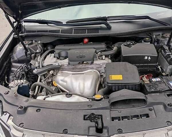 Тойота Камрі 2013 у Умани на Automoto.ua Сірий Тойота Камрі, об'ємом двигуна 2.5 л та пробігом 256 тис. км за 11200 $, фото 16 на Automoto.ua