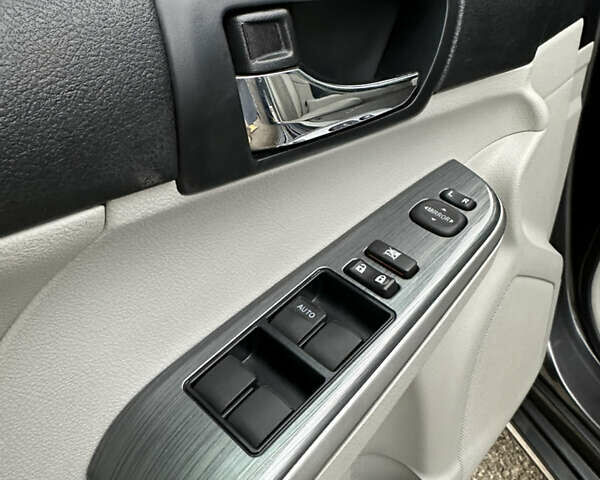 Серый Тойота Камри, объемом двигателя 2.49 л и пробегом 135 тыс. км за 14200 $, фото 24 на Automoto.ua