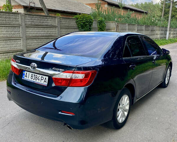 Сірий Тойота Камрі, об'ємом двигуна 2.5 л та пробігом 268 тис. км за 11800 $, фото 8 на Automoto.ua