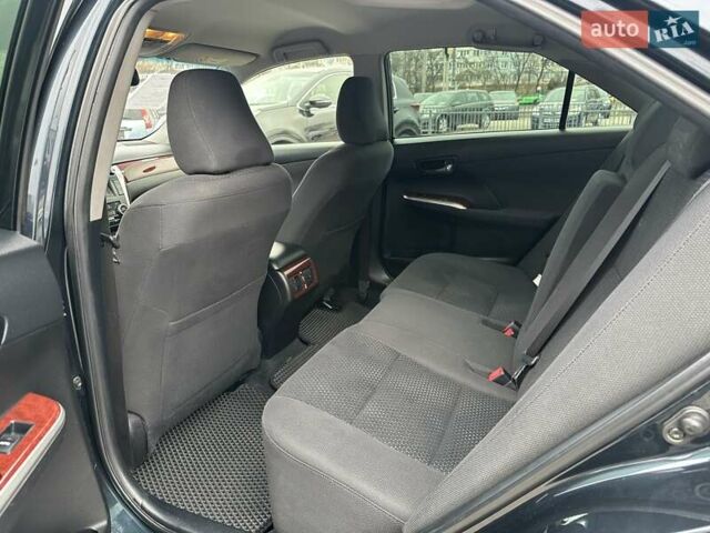 Сірий Тойота Камрі, об'ємом двигуна 2.49 л та пробігом 227 тис. км за 12650 $, фото 11 на Automoto.ua