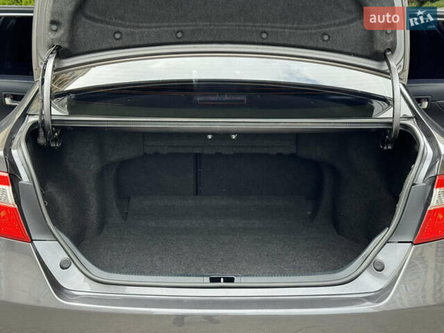 Тойота Камри 2013 в Одессе на Automoto.ua Серый Тойота Камри, объемом двигателя 2.5 л и пробегом 173 тыс. км за 12800 $, фото 17 на Automoto.ua