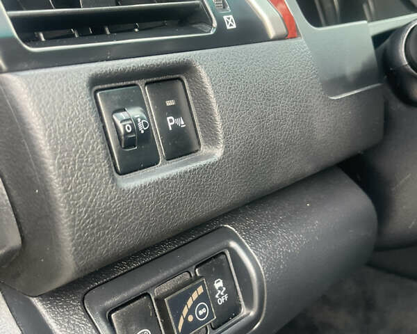 Серый Тойота Камри, объемом двигателя 2.5 л и пробегом 210 тыс. км за 12700 $, фото 19 на Automoto.ua