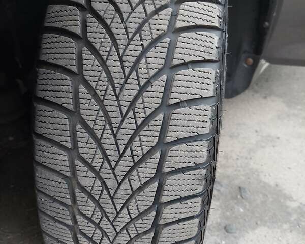 Серый Тойота Камри, объемом двигателя 2.5 л и пробегом 150 тыс. км за 15200 $, фото 16 на Automoto.ua