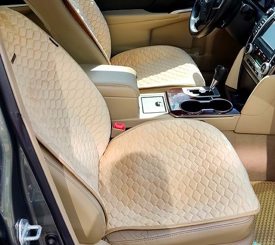 Серый Тойота Камри, объемом двигателя 2.5 л и пробегом 200 тыс. км за 11500 $, фото 2 на Automoto.ua