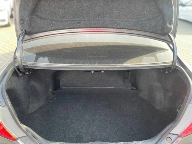 Сірий Тойота Камрі, об'ємом двигуна 2.5 л та пробігом 301 тис. км за 9900 $, фото 20 на Automoto.ua