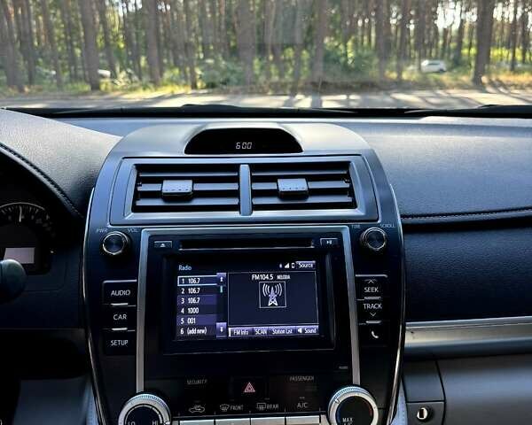 Серый Тойота Камри, объемом двигателя 2.5 л и пробегом 69 тыс. км за 14900 $, фото 11 на Automoto.ua