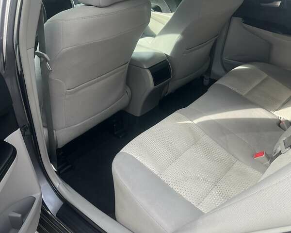 Сірий Тойота Камрі, об'ємом двигуна 2.49 л та пробігом 224 тис. км за 11900 $, фото 14 на Automoto.ua