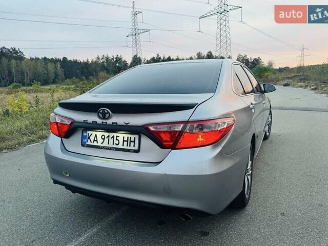 Сірий Тойота Камрі, об'ємом двигуна 2.49 л та пробігом 217 тис. км за 14200 $, фото 7 на Automoto.ua