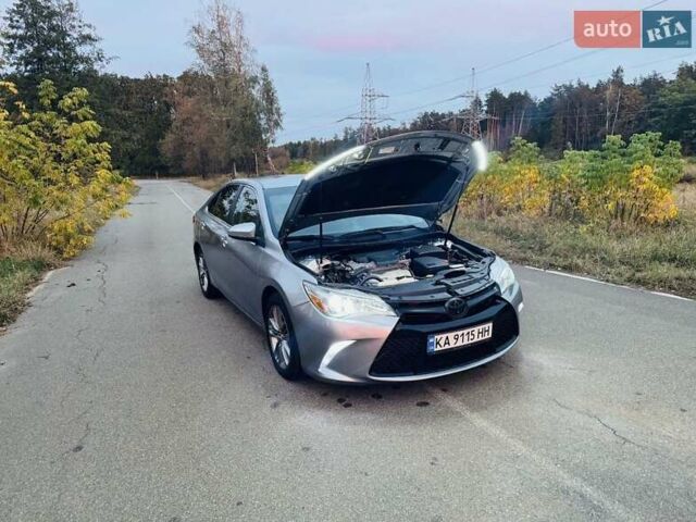 Сірий Тойота Камрі, об'ємом двигуна 2.49 л та пробігом 217 тис. км за 14200 $, фото 19 на Automoto.ua