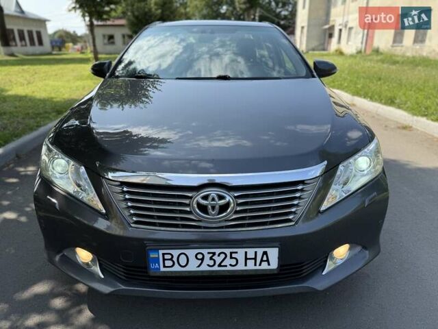 Сірий Тойота Камрі, об'ємом двигуна 2.49 л та пробігом 284 тис. км за 12500 $, фото 47 на Automoto.ua