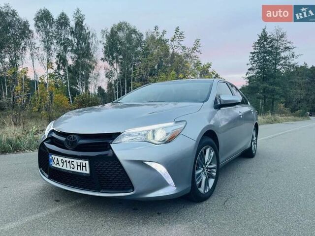 Сірий Тойота Камрі, об'ємом двигуна 2.49 л та пробігом 217 тис. км за 14200 $, фото 1 на Automoto.ua