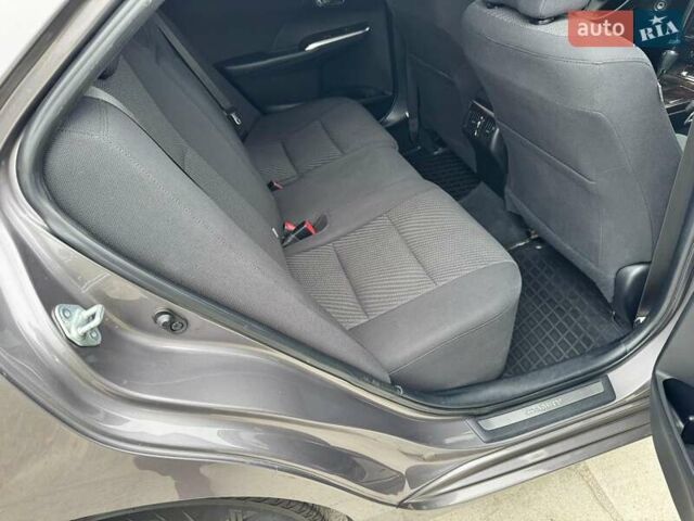 Серый Тойота Камри, объемом двигателя 2.49 л и пробегом 114 тыс. км за 17700 $, фото 15 на Automoto.ua