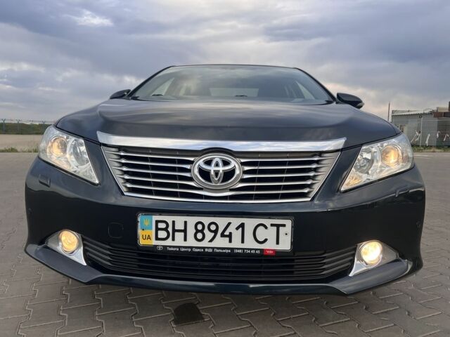 Сірий Тойота Камрі, об'ємом двигуна 2.5 л та пробігом 174 тис. км за 14500 $, фото 6 на Automoto.ua
