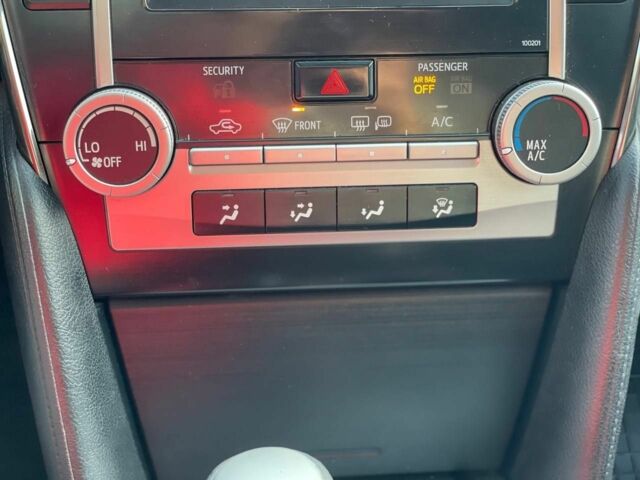 Сірий Тойота Камрі, об'ємом двигуна 2.5 л та пробігом 301 тис. км за 9900 $, фото 11 на Automoto.ua