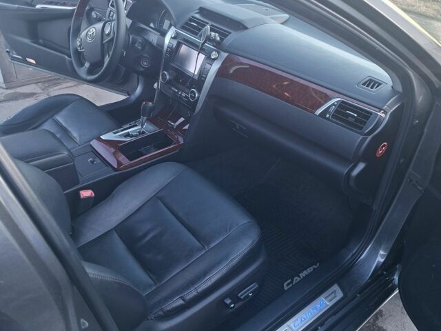 Серый Тойота Камри, объемом двигателя 2.5 л и пробегом 160 тыс. км за 14700 $, фото 5 на Automoto.ua