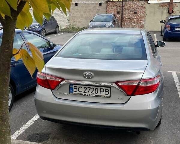 Серый Тойота Камри, объемом двигателя 2.49 л и пробегом 151 тыс. км за 12200 $, фото 6 на Automoto.ua