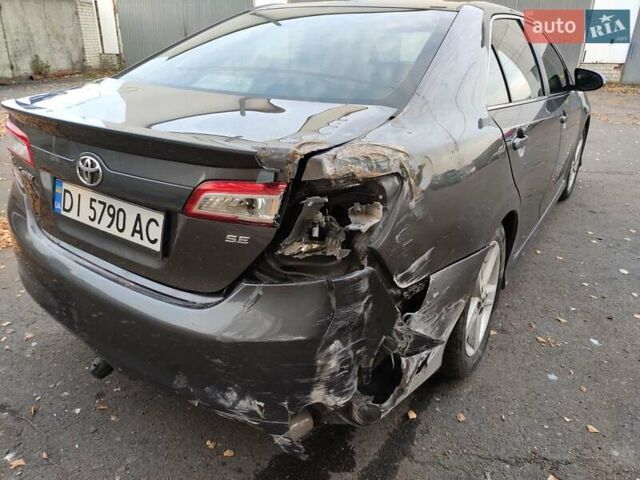 Сірий Тойота Камрі, об'ємом двигуна 2.5 л та пробігом 98 тис. км за 5900 $, фото 17 на Automoto.ua
