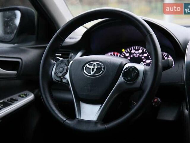 Сірий Тойота Камрі, об'ємом двигуна 2.49 л та пробігом 210 тис. км за 15500 $, фото 13 на Automoto.ua