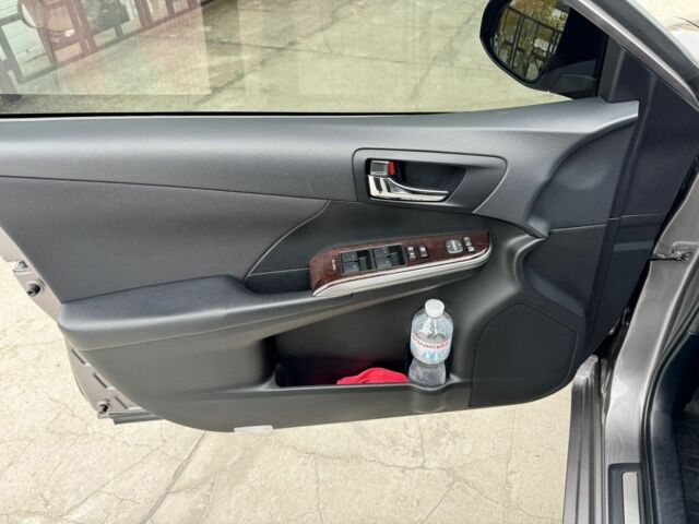 Сірий Тойота Камрі, об'ємом двигуна 2.5 л та пробігом 114 тис. км за 17700 $, фото 5 на Automoto.ua