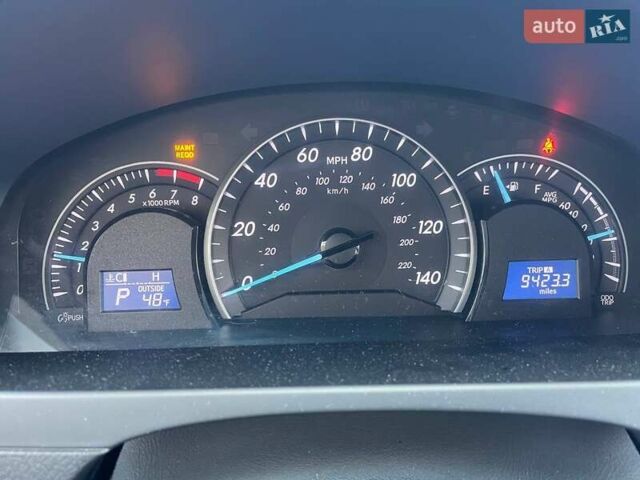 Серый Тойота Камри, объемом двигателя 2.49 л и пробегом 151 тыс. км за 12200 $, фото 4 на Automoto.ua