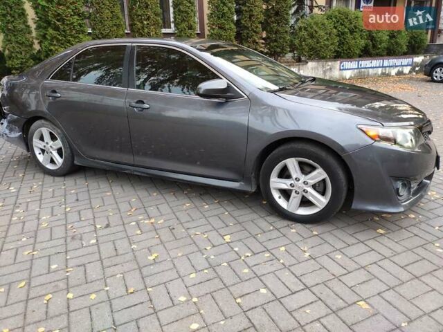 Сірий Тойота Камрі, об'ємом двигуна 2.5 л та пробігом 98 тис. км за 5900 $, фото 7 на Automoto.ua