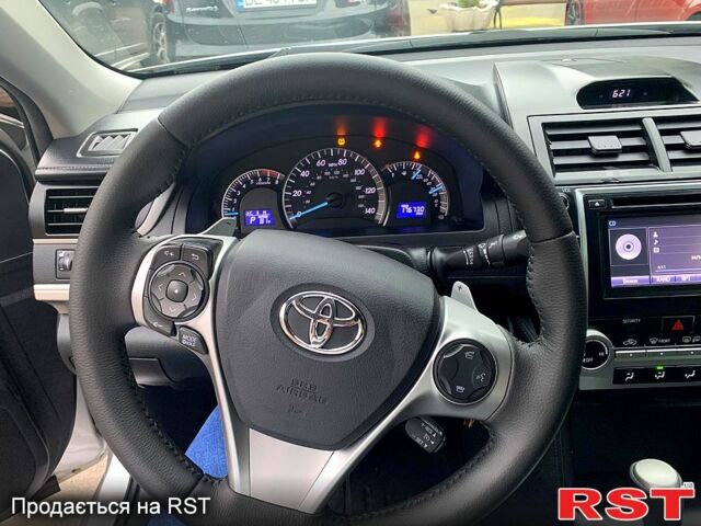 Сірий Тойота Камрі, об'ємом двигуна 2.5 л та пробігом 282 тис. км за 11420 $, фото 11 на Automoto.ua