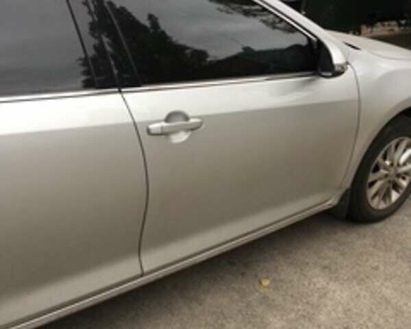 Серый Тойота Камри, объемом двигателя 2.49 л и пробегом 92 тыс. км за 18000 $, фото 5 на Automoto.ua