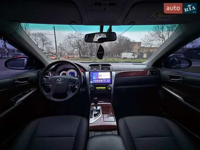 Сірий Тойота Камрі, об'ємом двигуна 2.5 л та пробігом 271 тис. км за 11900 $, фото 66 на Automoto.ua