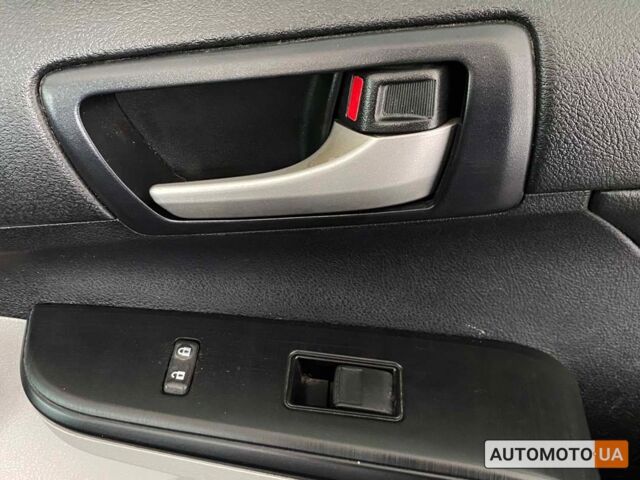 Сірий Тойота Камрі, об'ємом двигуна 2.5 л та пробігом 156 тис. км за 12200 $, фото 9 на Automoto.ua