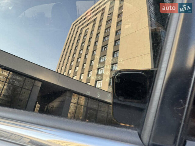 Серый Тойота Камри, объемом двигателя 2.49 л и пробегом 179 тыс. км за 12777 $, фото 25 на Automoto.ua