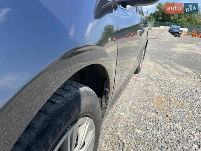 Серый Тойота Камри, объемом двигателя 2.49 л и пробегом 100 тыс. км за 11499 $, фото 5 на Automoto.ua